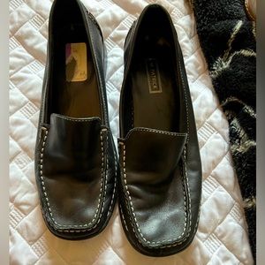 Flat loafer shoes